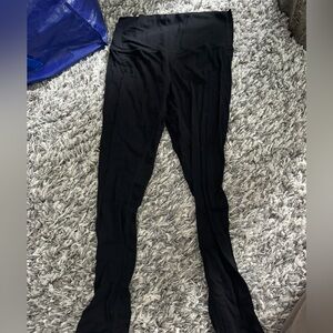 Black leggings